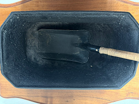 Чугунный зольник с совком, Франция, 1920-е годы