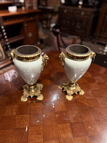 Парные селадоновые вазы Minton